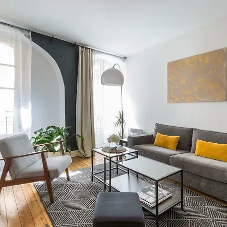 Bouquiere Apartment