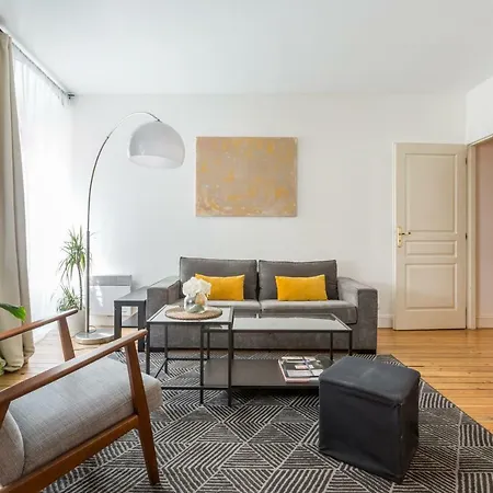 Bouquiere Apartment